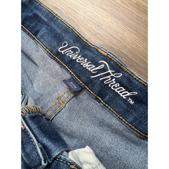 Women's Shorts bundle SZ 8 - Picture 6 of 10